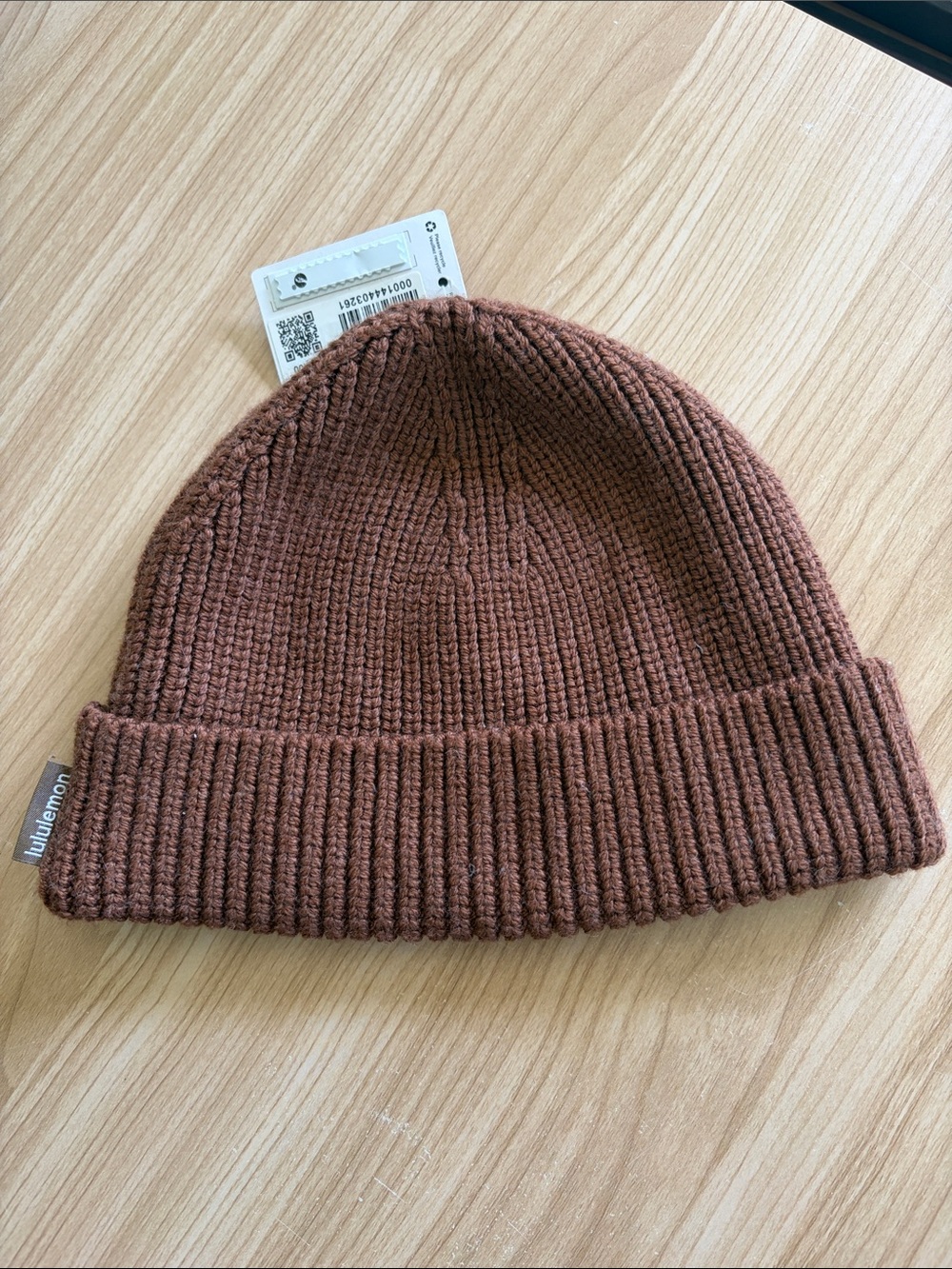 lululemon brown knit winter hat